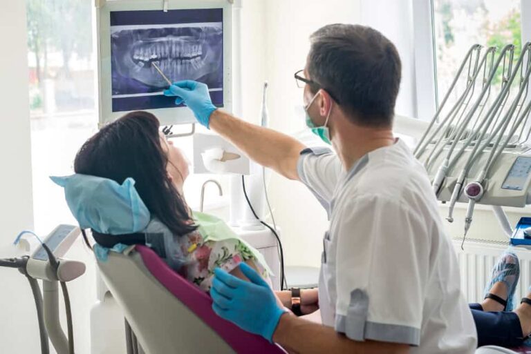 Denti mal allineati e problemi alla postura