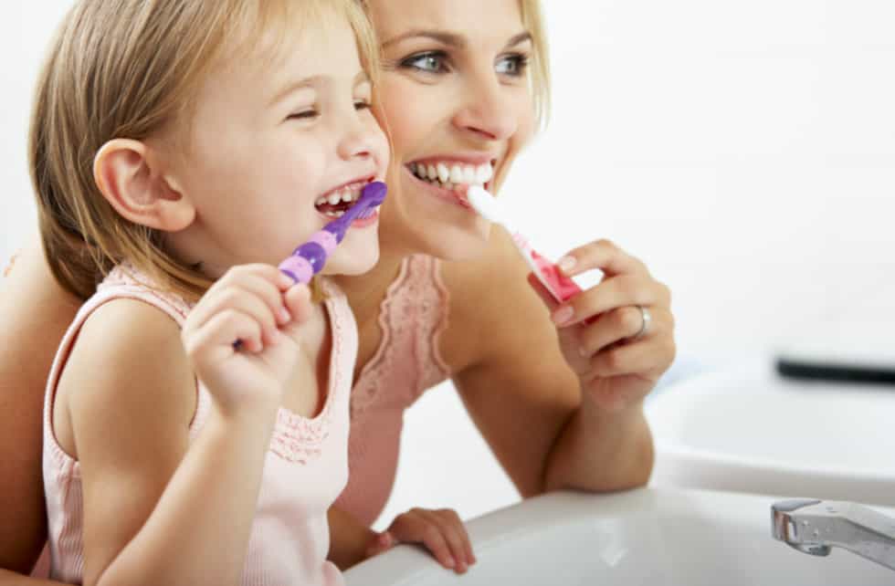 Suggerimenti per mantenere sani i denti dei bambini